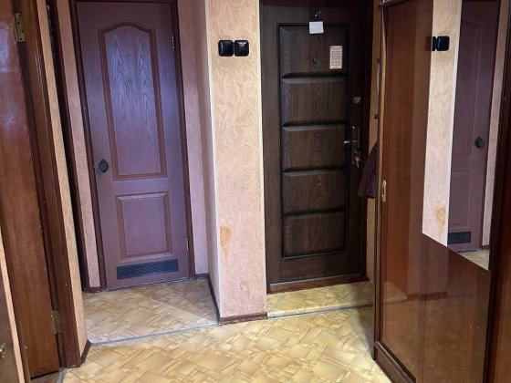 Продам 3 кімнатну квартиру на Піонерській Белая Церковь