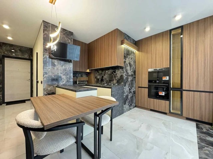 Стильна однокімнатна біля парку Шевченка - фото 1