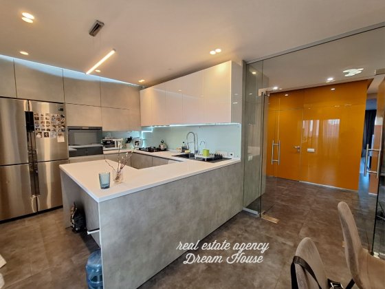 3-кімнатна 120м  з ремонтом та меблями ЖК "ЛЕВАДА" Бориспіль