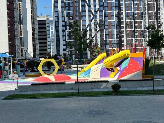 Продаж трьох кімнатної квартири в ЖК Манхетен під чистовий ремонт Ивано-Франковск