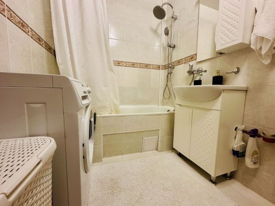 Продам 3 кімнатну квартиру на Проспекті Незалежності Белая Церковь