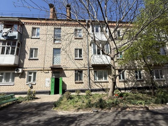Продам 3 кімнатну квартиру по вул. Ярослава Мудрого Белая Церковь