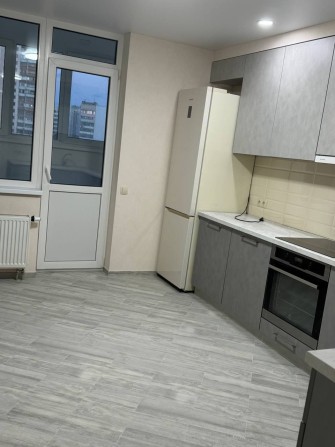 Власник, Симоненка 111 - фото 1