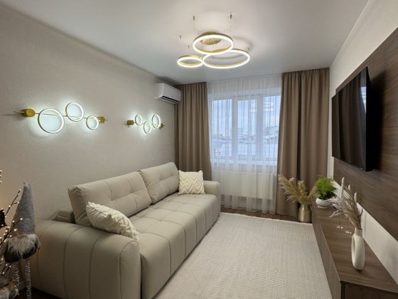 Авторська 2-кімнатна квартира на 4 поверсі Івано-Франківськ