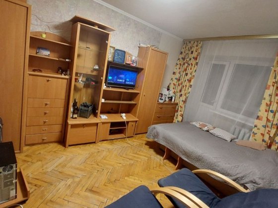 Продам 3-х.кім.квартиру вул.Київська 300б.ціна-47000у.е Бровары