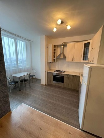 БЕЗ%! Продаж 1-кім. квартири 38м2 в ЖК Вишневий затишок, Л.Українки 21 - фото 1