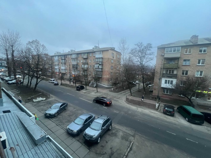 Продаж 4 кім квартири в центрі міста Бориспіль    - Є відеоогляд - фото 1