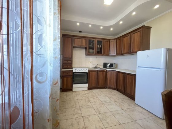 Чудова квартира у Вишневому на Машинобудівників 17 Вишневе