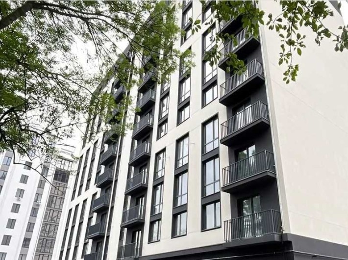 Здана 1к квартира 47,8м2 в центрі міста, Бельведерська - фото 1