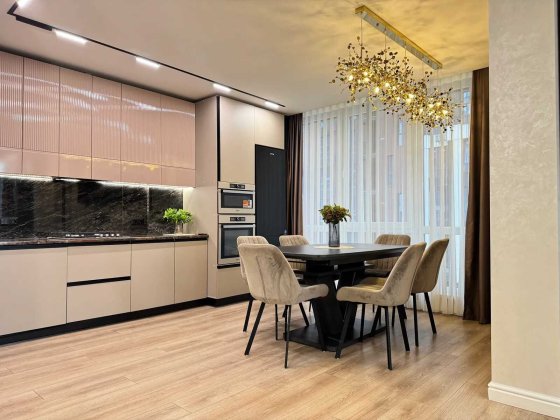 ! 3-кім з ремонтом та меблями ! Ивано-Франковск