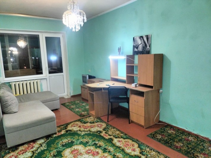 Власник, продам 1 кімнатну квартиру на Вокзальній - фото 1