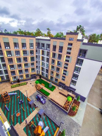 3-КІМНАТНА квартира в Зданому Будинку. - фото 1