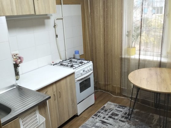 Продам 1 кімнатну квартиру м/с Герої Крут 83 Белая Церковь