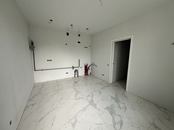 Продається 1к квартира з ремонтом. Є Газ. ЄОселя з мін податком 2% - фото 1