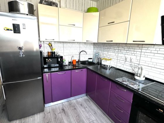 Продам 2 х кімнатну квартиру вул. Привокзальна Бориспіль