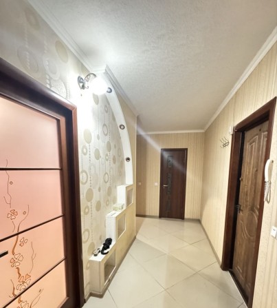 Центр міста, 2 кімнатна квартира - фото 1