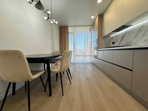 Однокімнатна квартира повністю укомплектована!!! Івано-Франківськ