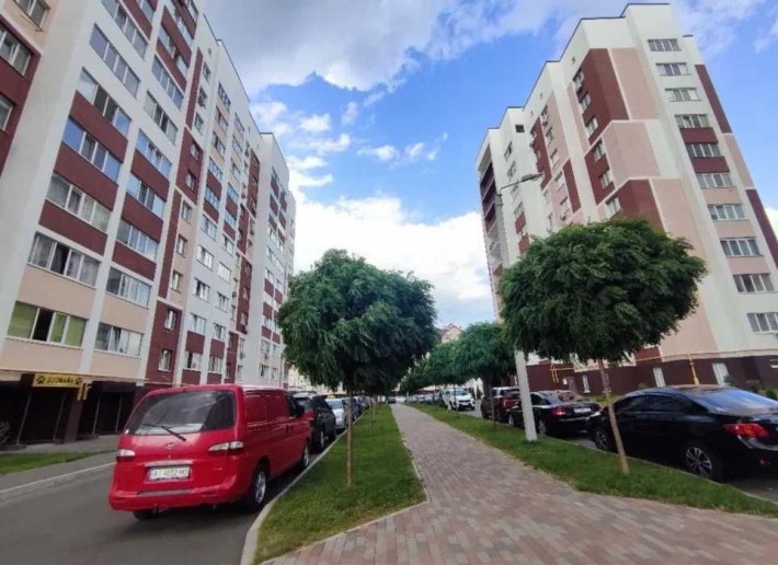 Простора квартира без ремонту 47 кв.м ЖК Вишневі сади, Зданий будинок - фото 1