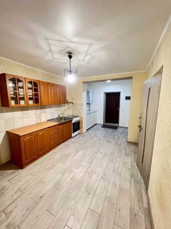 Продам 2к квартиру автономне опалення свій огороджений двір гараж - фото 1