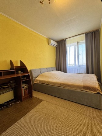 Продам 2-х кім квартиру в р-ні Парка Олександрії /Сертифікат - фото 1