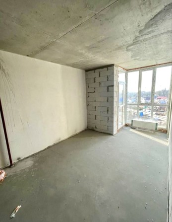 Простора 1к квартира, ЗАТИШНА ЛОКАЦІЯ!Найдешевша Пропозиція на Ринку! - фото 1