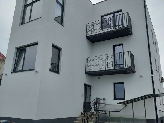 Продам 1ккв в котеджному будинку в Броварах! Бровары