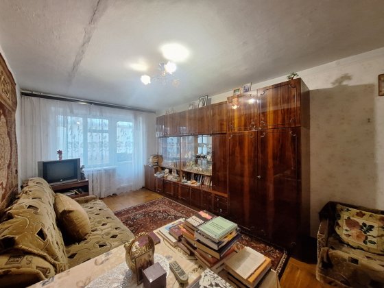 3-кімнатна 60 м Европейська 4 , центр м.Бориспіль Бориспіль