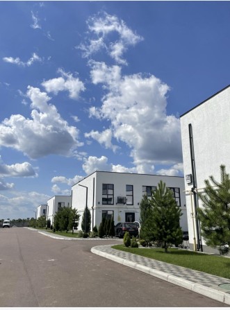 Продаж 3-к.квартири в котеджному містечку Dream House - фото 1