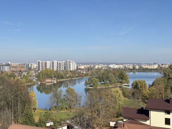 Продаж 2-кімнатної квартири в ЖК “Липки” з видом на озеро Ивано-Франковск