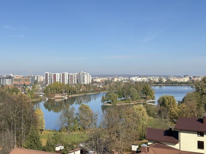 Продаж 2-кімнатної квартири в ЖК “Липки” з видом на озеро - фото 1