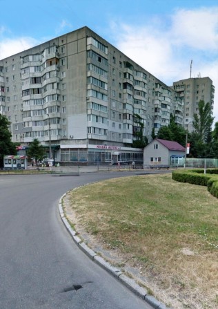 Продається 2 кімн. квартира в Білій Церкві, Білоц.район. Київськ. обл. - фото 1