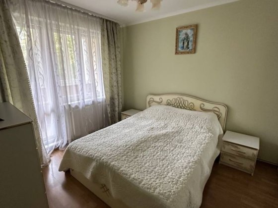 Продам 3-х кімнатну квартиру з індивідуальним опаленням, Є Відновлення Івано-Франківськ