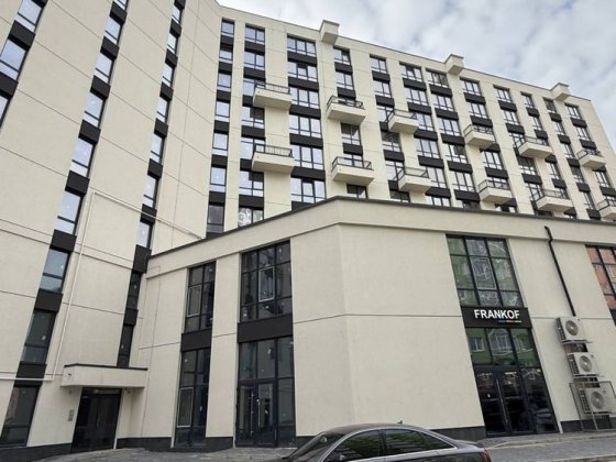 Однокімнатна квартира в ЖК Міленіум з кладовкою Ивано-Франковск