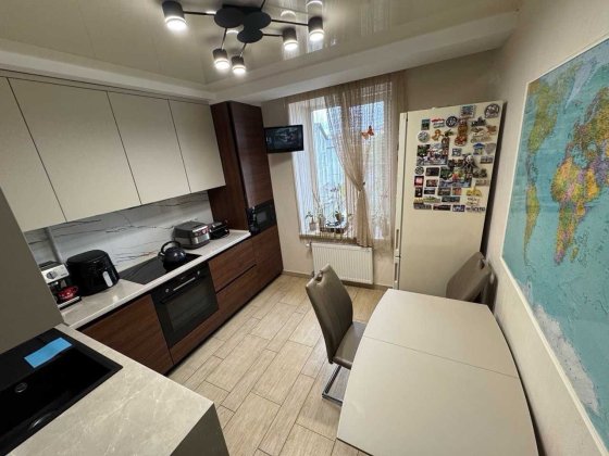 Центр Січових Стрільців продаж ТЕРМІНОВО Ивано-Франковск