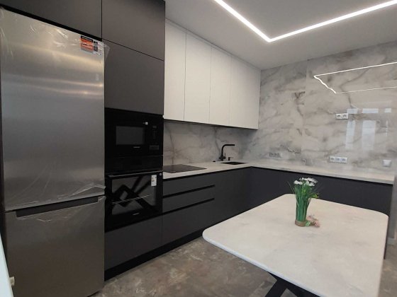 Без комісії, 2к квартира 65м², свіжий ремонт, меблі, техніка, балкон Вишневое