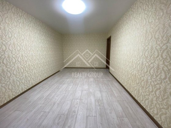 Продаж 2к квартири з автономним опаленням (Макулан) Кривий Ріг