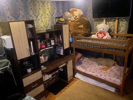 Продам комнату в коммуне в центре города Черноморск