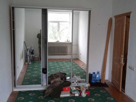 Авіамістечко. Продам кімнату  в 3 кім  квартирі Полтава