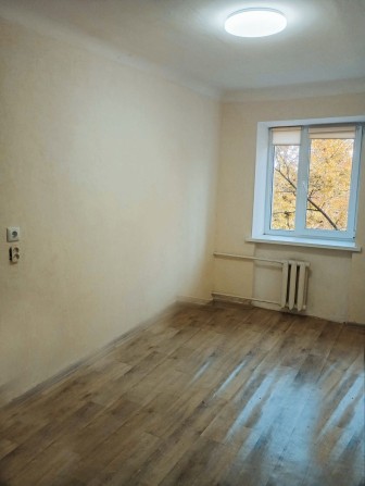 Дешева Кімната у Гуртожитку поруч із парком - фото 1