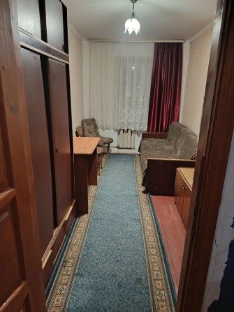 Київська, кімната в гуртожитку,бойлер,меблі - фото 1