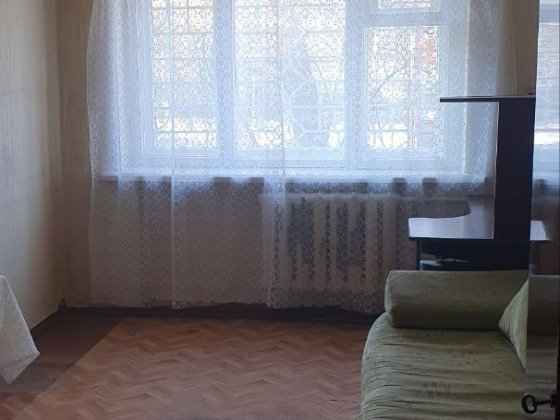 Продам кімнату в комунальній квартирі 16квм. Киев