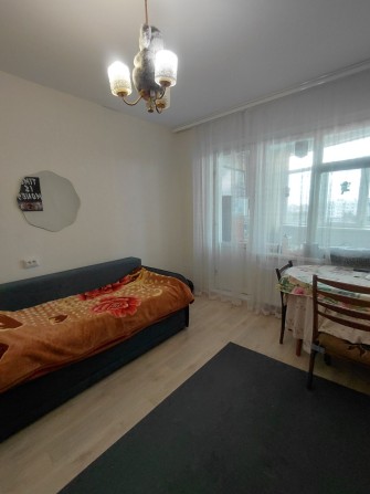 Продаж кімнати з лоджиєю - фото 1