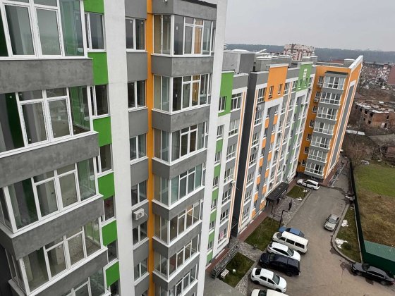 Продам 1 к без ремонту! Буча