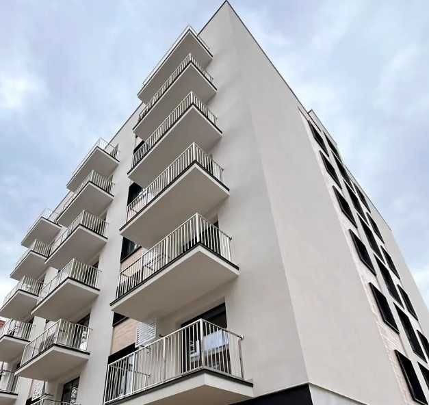 Продаж 2к квартири, в малоповерховому містечку, район Велмарт - фото 1