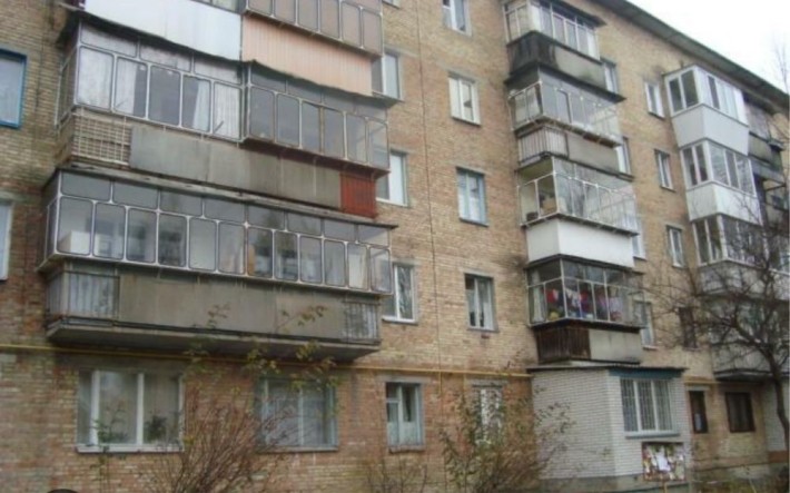 Продам 1-кімнатну квартиру 32 м², вул. Київська 300в, 1 поверх - фото 1