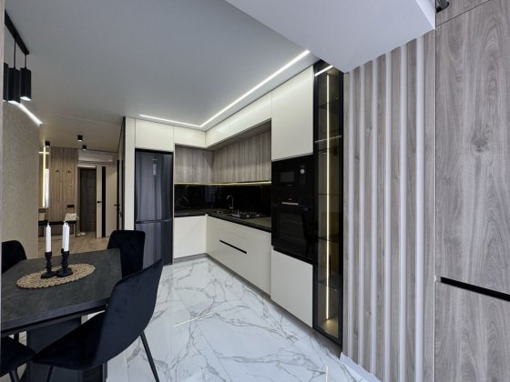 Продам простору квартиру в центрі міста Івано-Франківськ