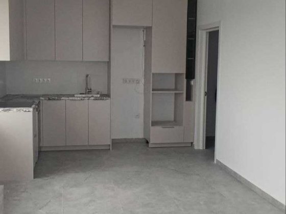 Продам простору квартиру з ремонтом біля ріки у зданій новобудові Ивано-Франковск