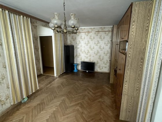 Продам 2 кім квартира М.Лагунової 7 Бровары