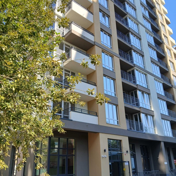 Крона парк 2 продам класну видову простору 1 к квартиру будинок зданий - фото 1