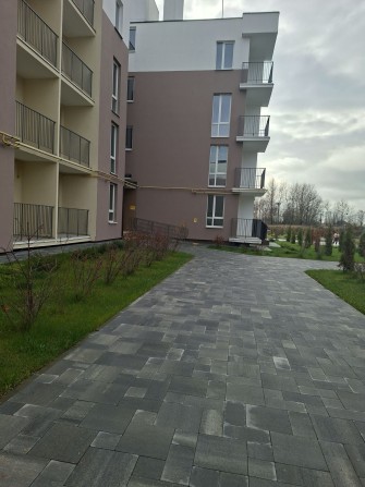 Терміново продам 1-кімнатну квартиру - фото 1